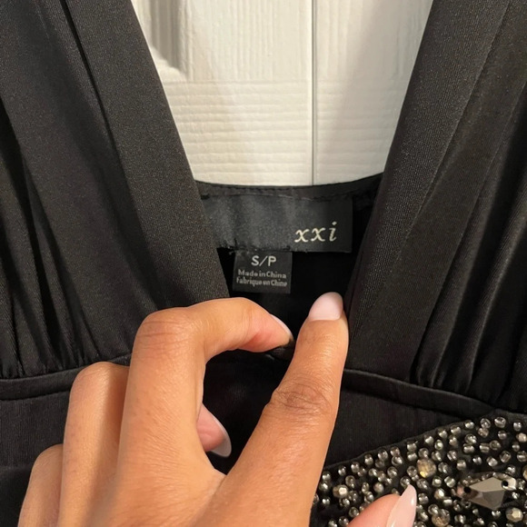 Bodycon Studded Mini Dress - Picture 5 of 8